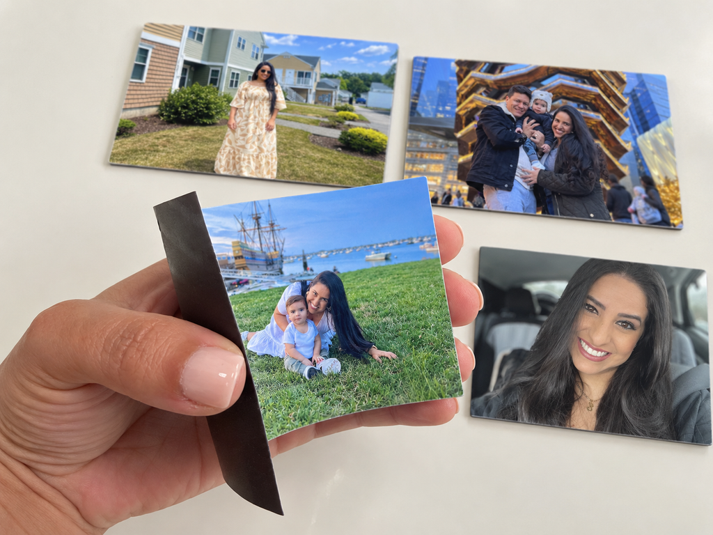 FLEXIBLE PHOTO MAGNETS